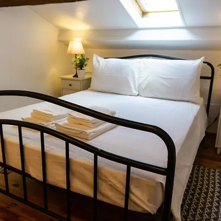 Au Pont Caunes-Minervois